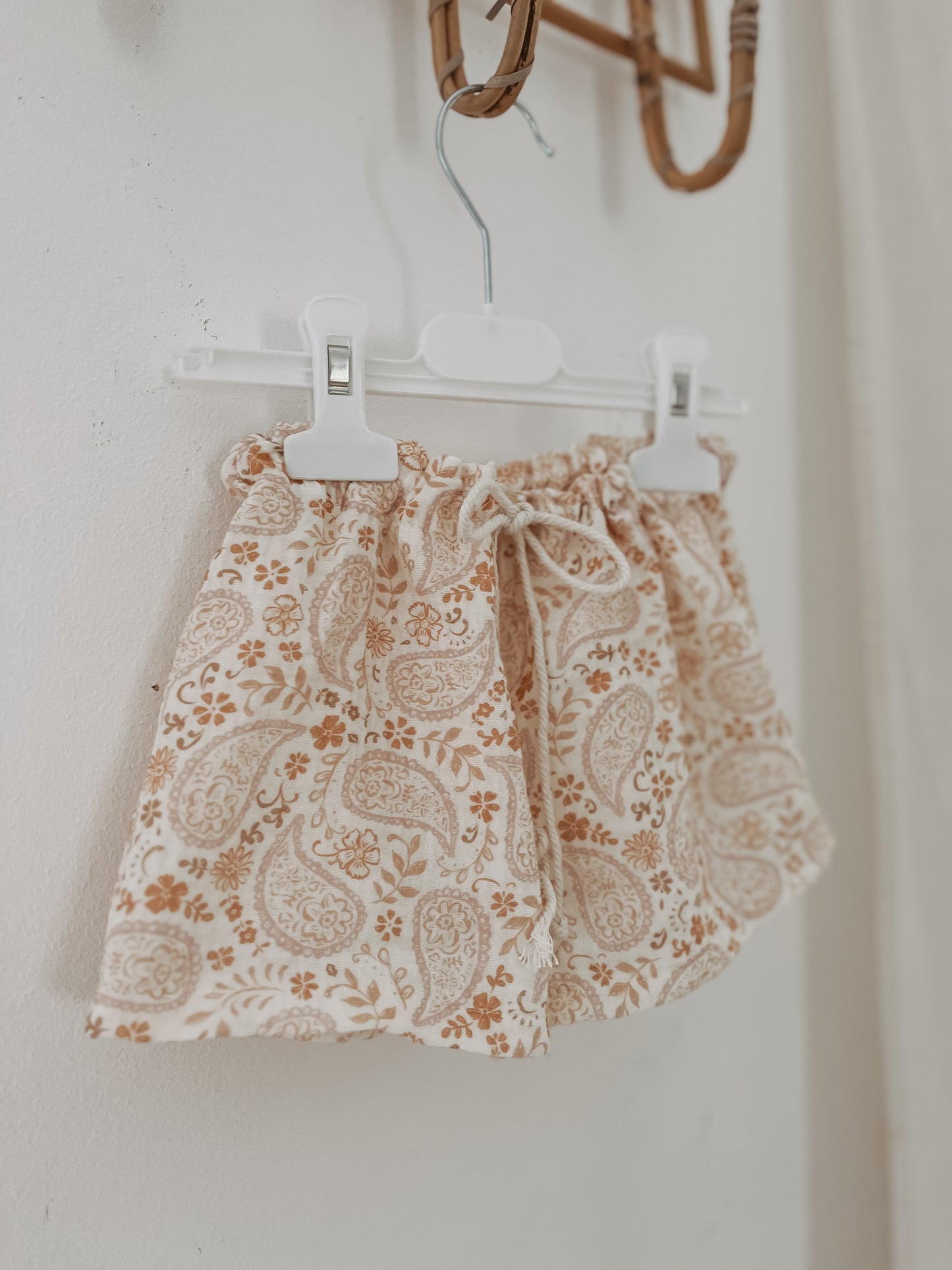 Short Joia
