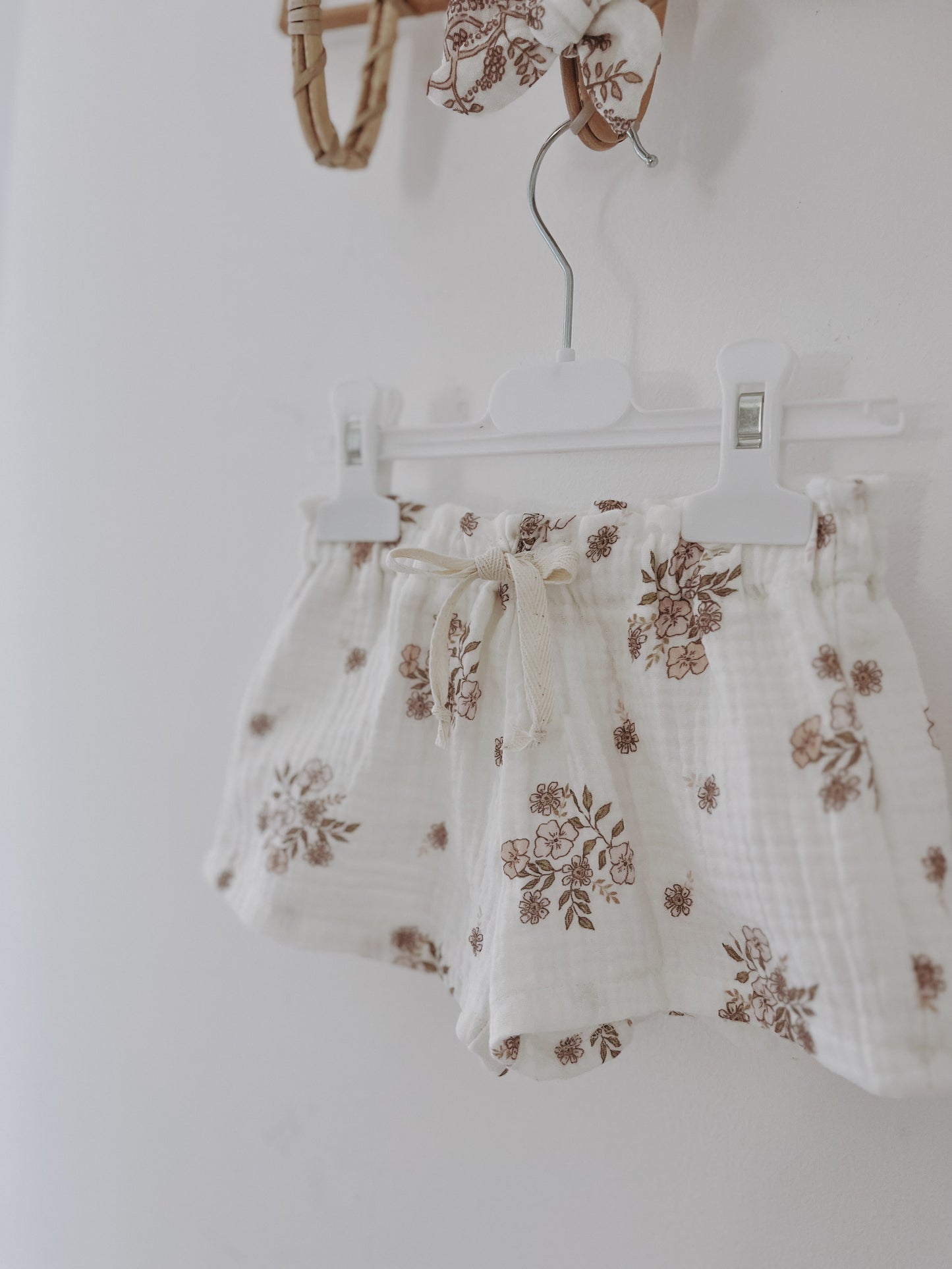 Short Joia