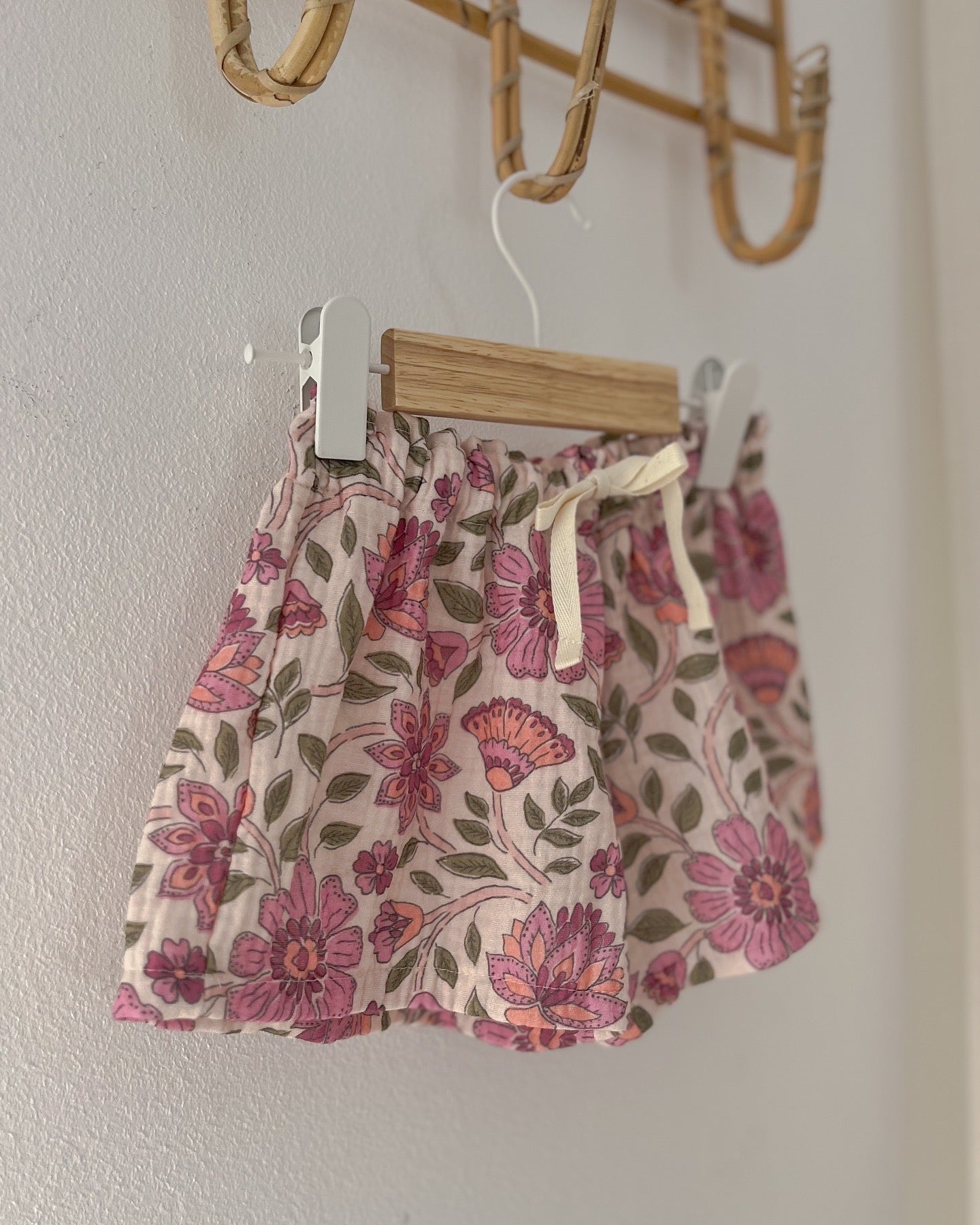 Short Joia